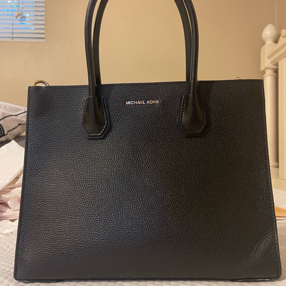 Michael Kors Mercer Accordion Tote Bag
